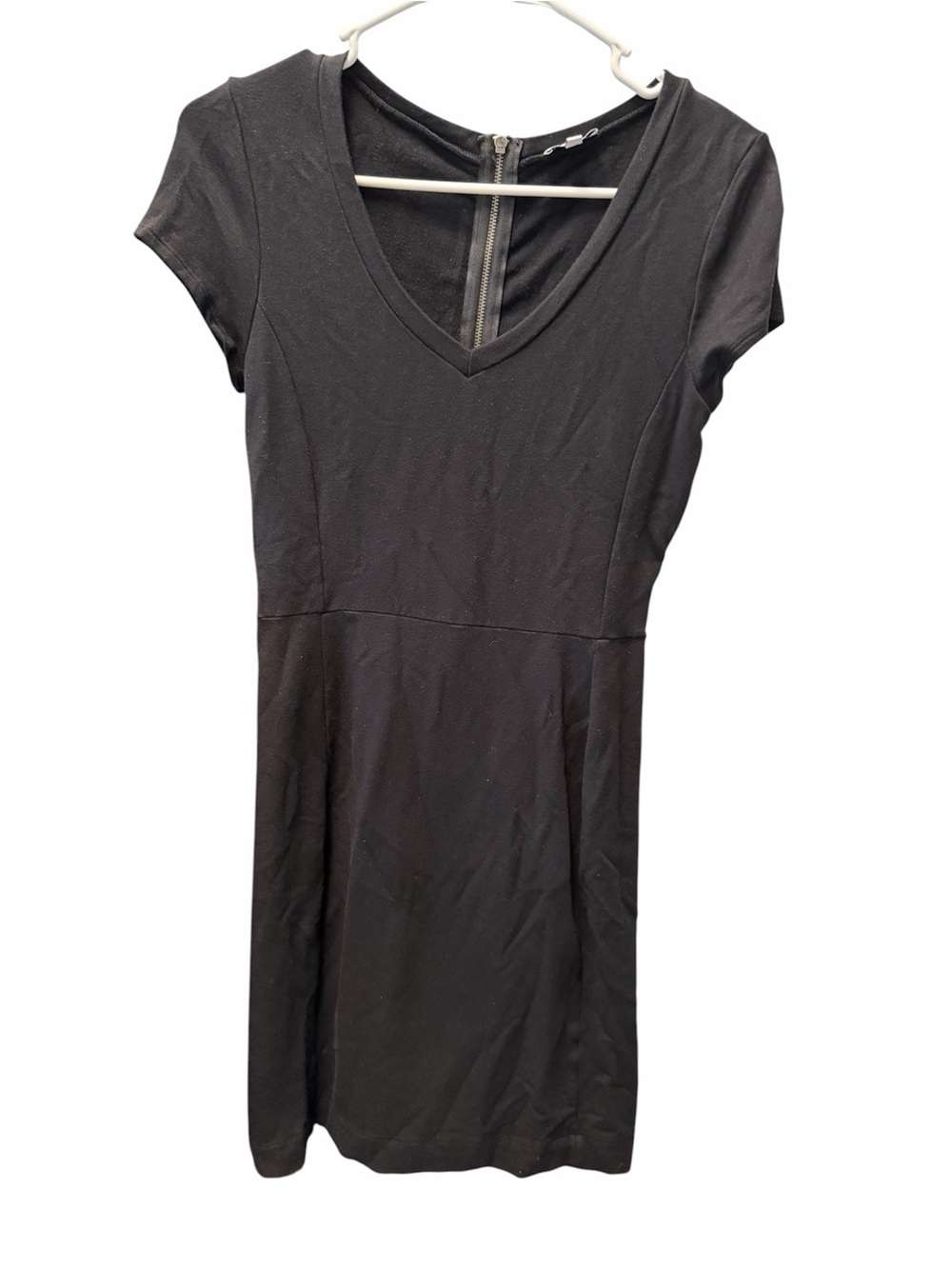Splendid Black V-Neck Knee Length Dress | Small | Back Zip Detail